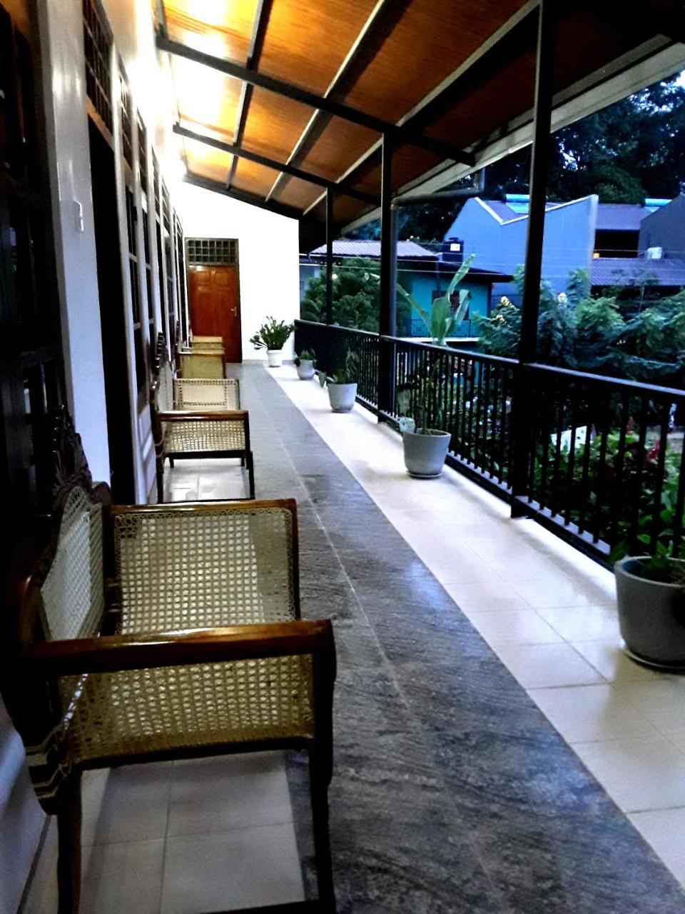 Grand Peak Hotel Ella Esterno foto