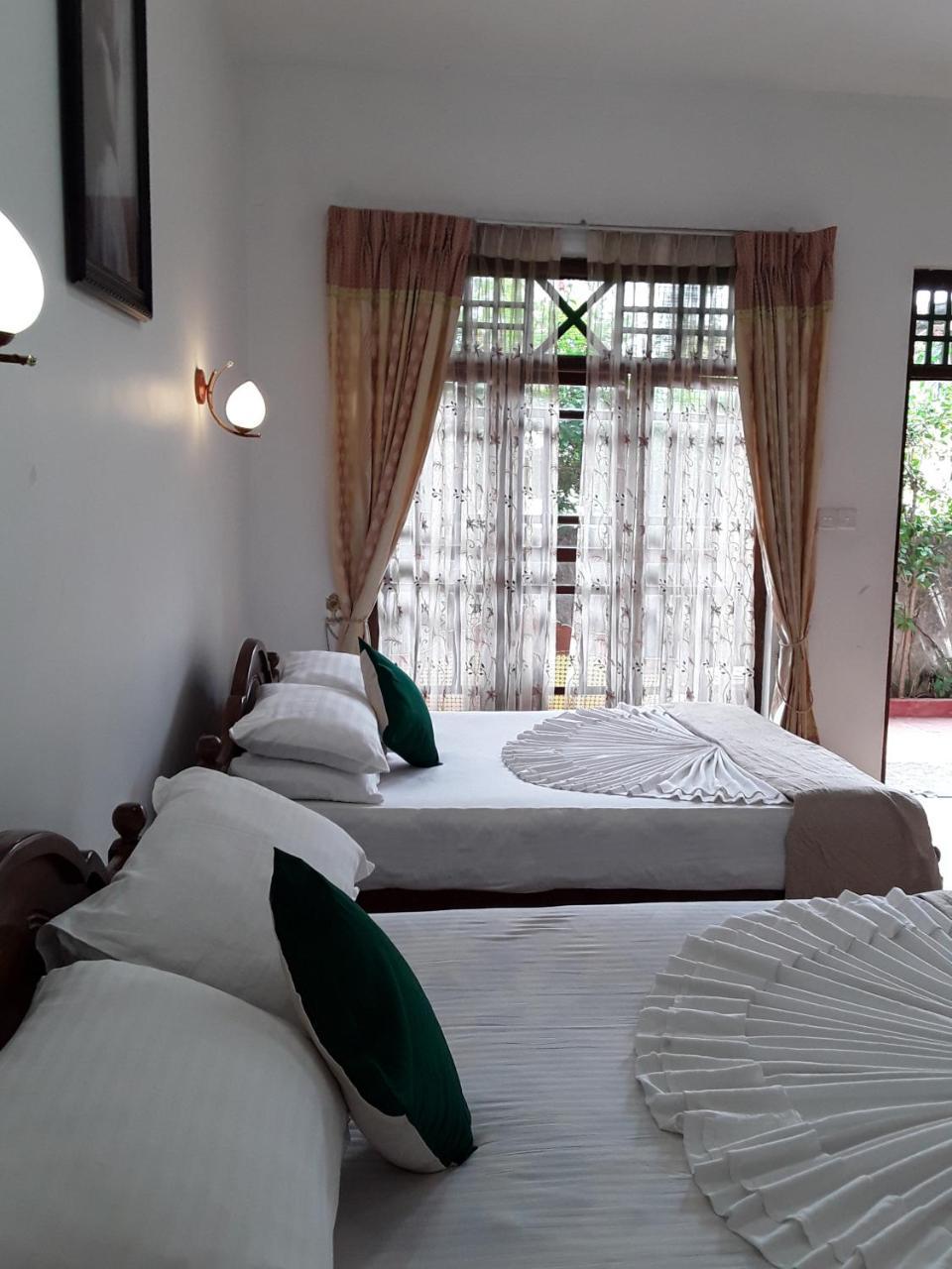 Grand Peak Hotel Ella Esterno foto